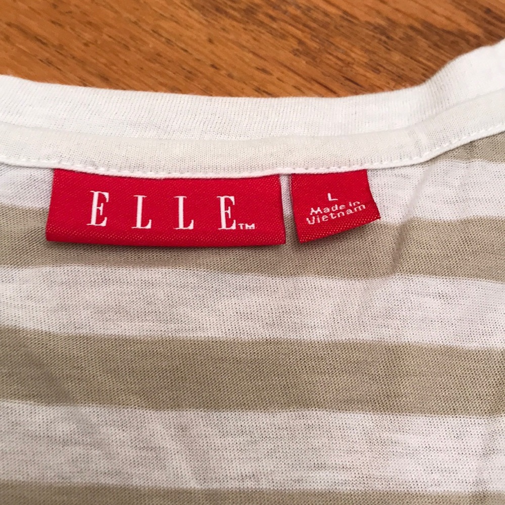 Elle Large Top - Picture 4 of 5